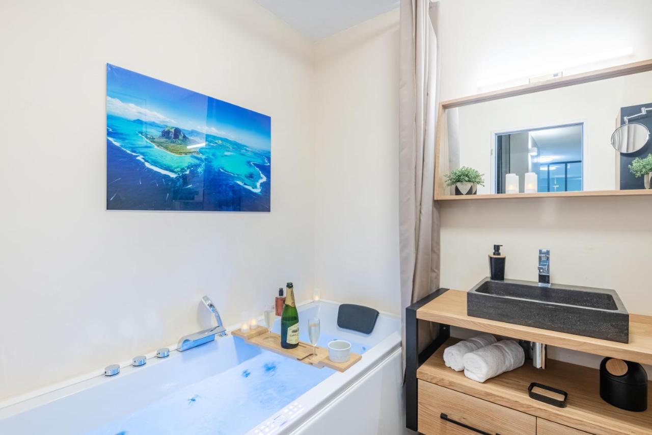 Bleuprovence & Spa Nimes Exterior photo